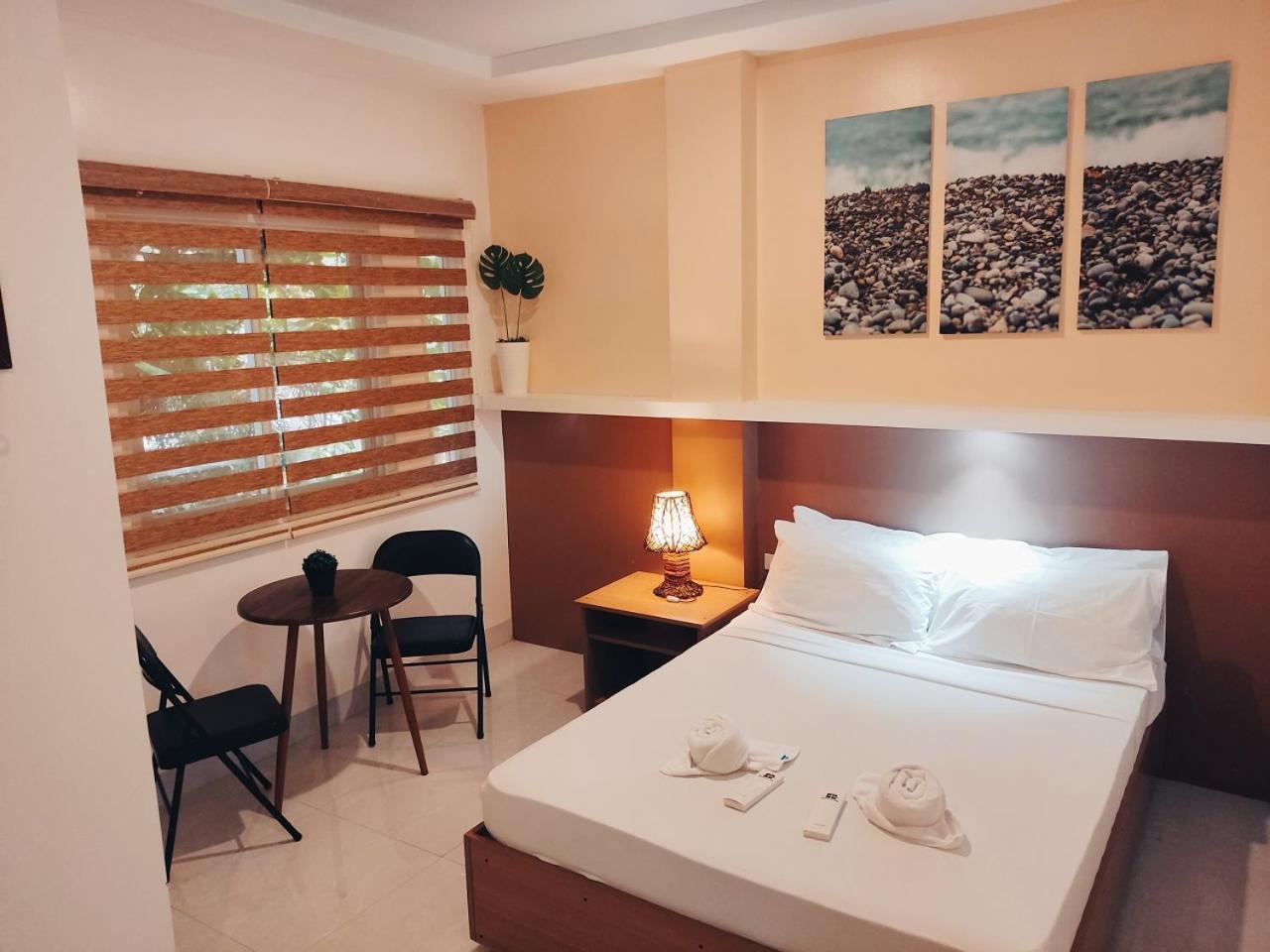 Aurelle Inn 레가스피 외부 사진
